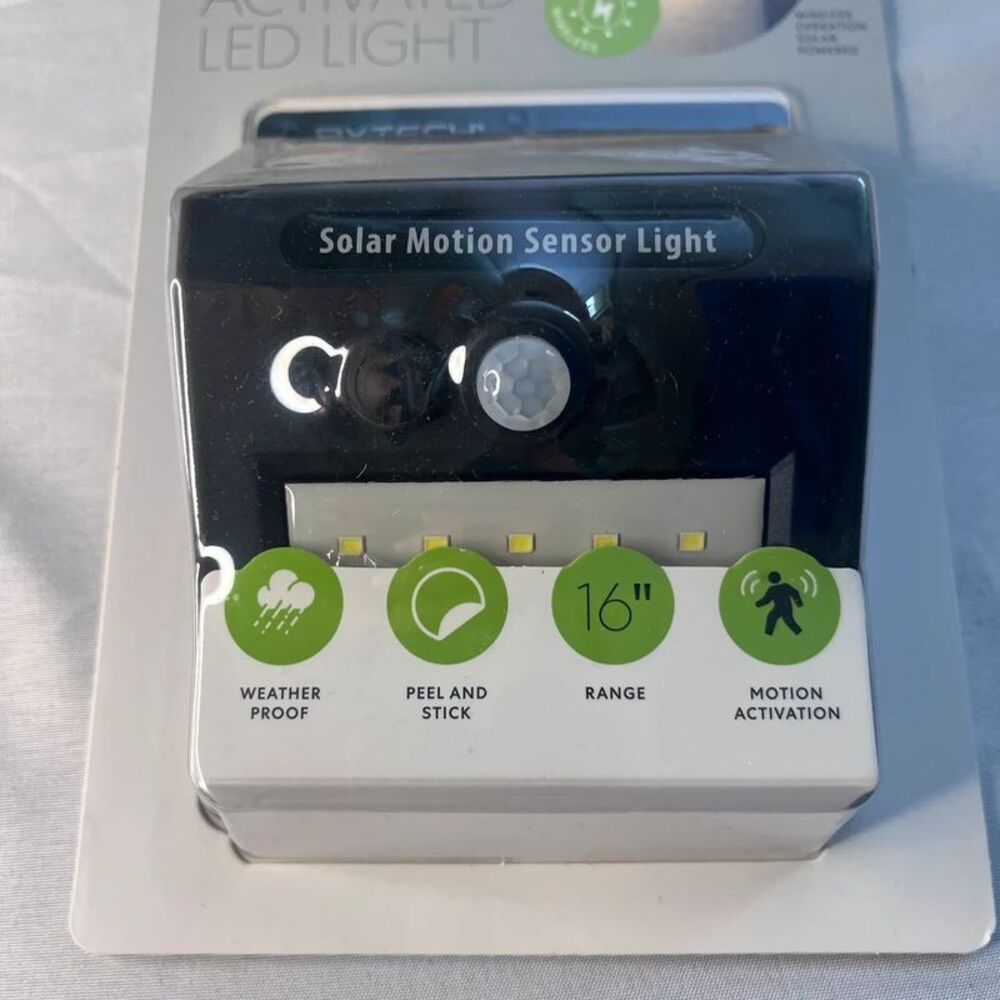 Bytech Solar Motion Sensor LED Light - Picture 2 of 6